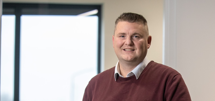 Martijn, Manager bedrijfsbureau, Immolab